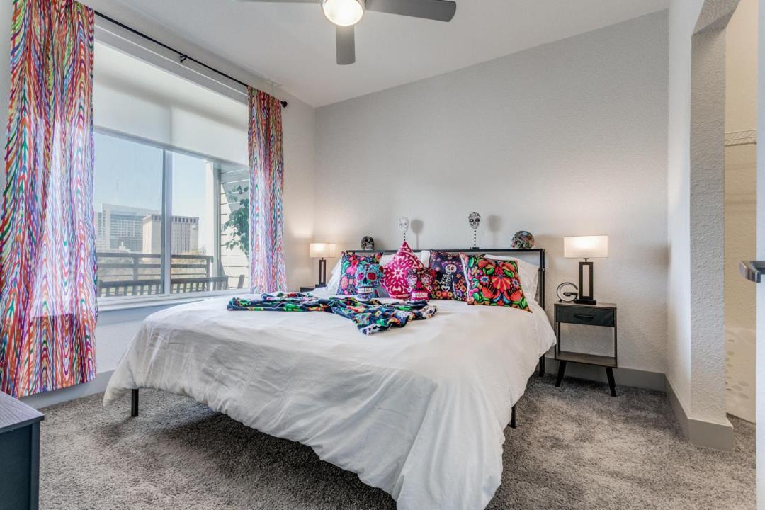 Viva Fiesta Condo On San Antonio Riverwalk ภายนอก รูปภาพ