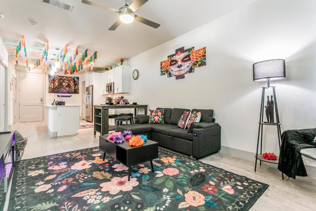 Viva Fiesta Condo On San Antonio Riverwalk ภายนอก รูปภาพ